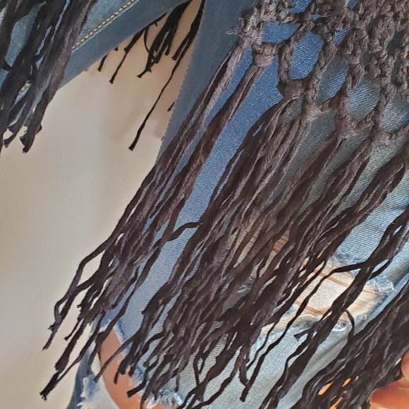 REORDER UPON REQUEST Black crochet fringe kimono - Picture 6 of 8